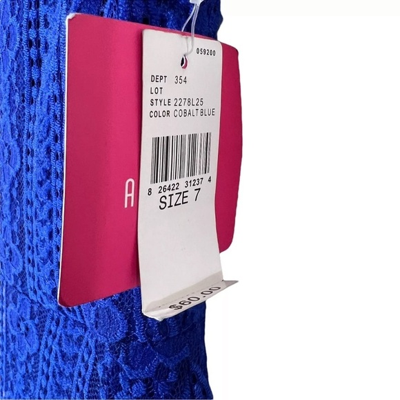 Amy Byer NWT Girls Dress Size 7 Cobalt Blue Sleeveless Floral Lace Textured - Picture 8 of 8